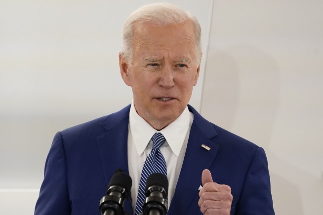 Biden seeks new sanctions, help for Ukrainians in Europe
