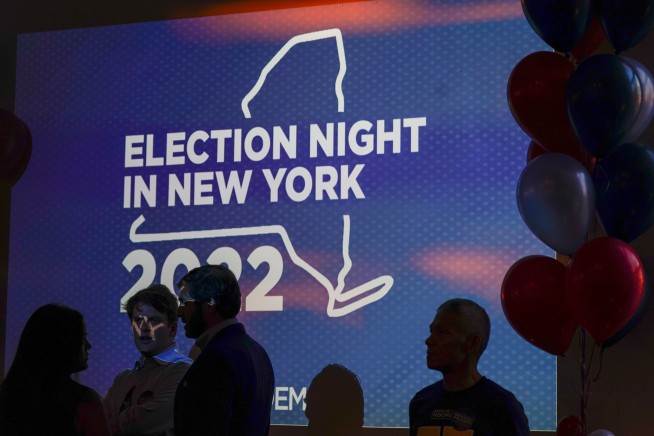 NY Democrats choose Hochul for governor; GOP picks Zeldin