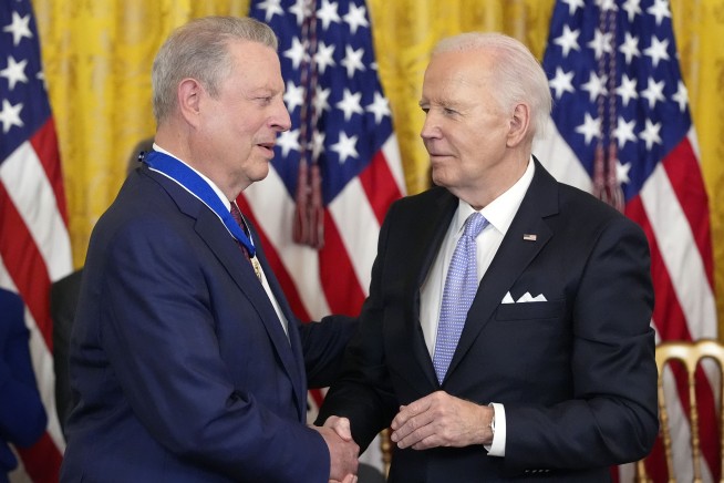 Biden awards the Medal of Freedom to Nancy Pelosi, Medgar Evers, Michelle Yeoh and 16 others