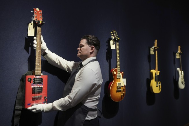 Rock icon Jeff Beck's guitars are going on display in London before they are put up for auction