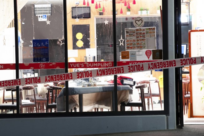 4 people wounded by man wielding axe who attacked diners at Chinese restaurants in New Zealand