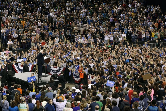 Trump tells Connecticut voters he's 'not toning it down'