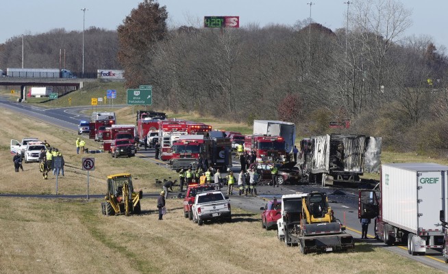 Ohio interstate crash involving busload of high school students leaves 6 dead, 18 injured