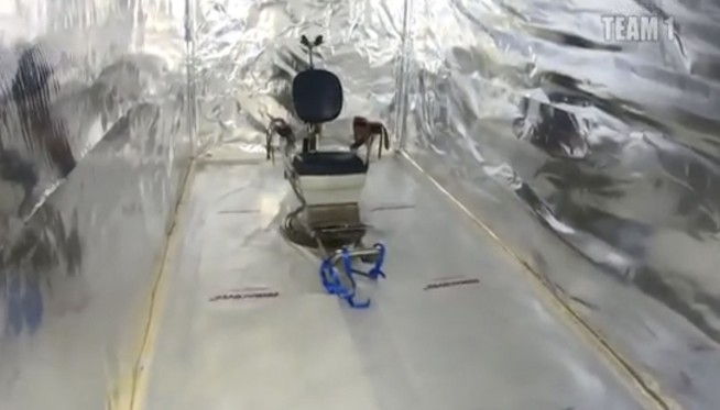 Dutch police arrest 6 men, uncover makeshift torture chamber