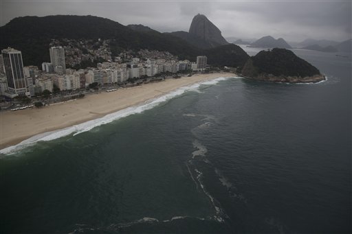 AP Investigation: Olympic teams to swim, boat in Rio's filth
