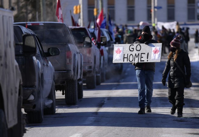Key US-Canada bridge reopens after police clear protesters
