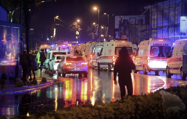 The Latest: Police look for clues at Istanbul shooting scene