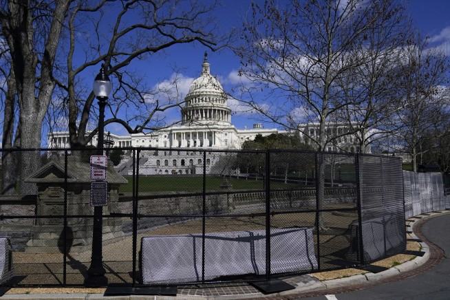 Fencing will come down, but Capitol still closed to visitors