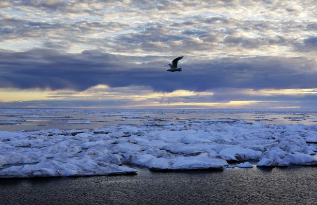 Ship sets record for earliest crossing of Northwest Passage