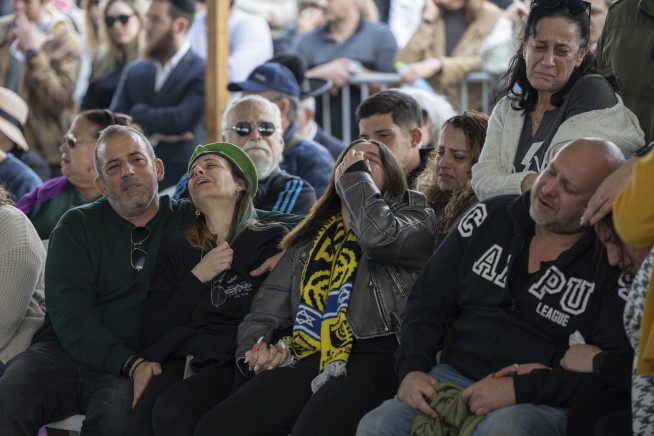 Biden and Netanyahu discuss the latest in the effort to reach an Israel-Hamas war ceasefire