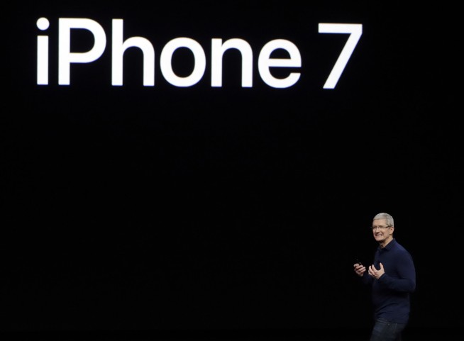 The Latest: Will people lose Apple's tiny wireless earbuds?