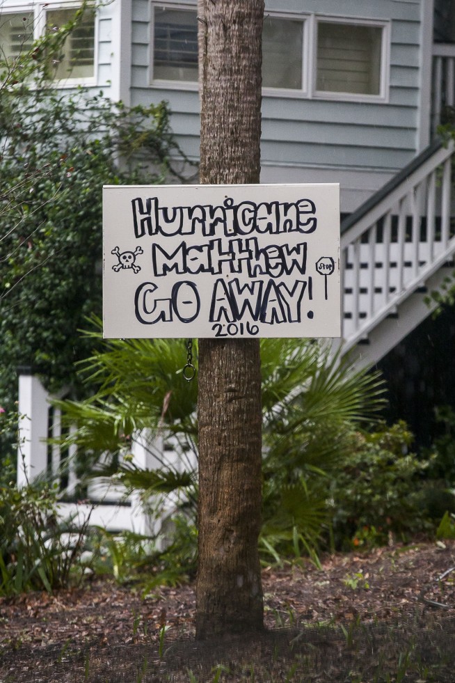 The Latest: NHC: Matthew makes landfall in South Carolina