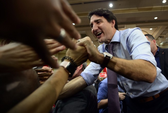 Canada votes in election that could see Trudeau lose power