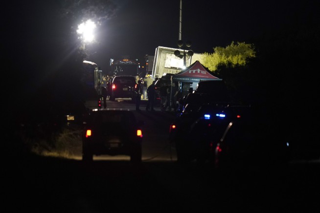 50 migrants die in trailer abandoned in San Antonio heat