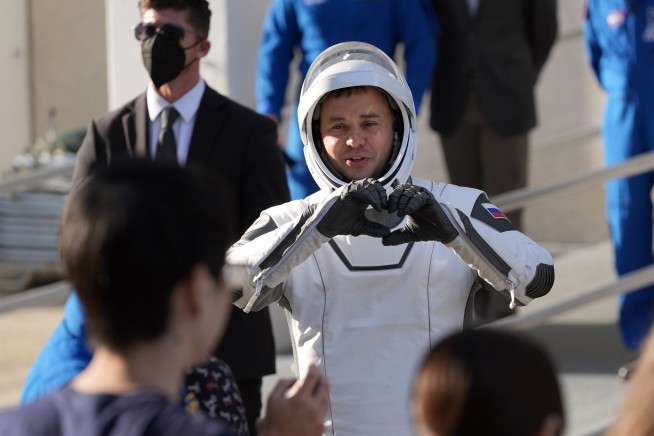 Astronauts launch to the space station after sidelined by Boeing's troubled Starliner