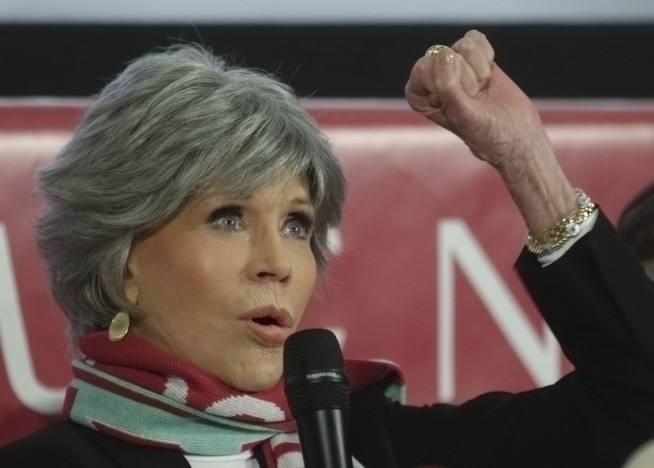 Jane Fonda to attend Vienna Opera Ball with 90-year-old date