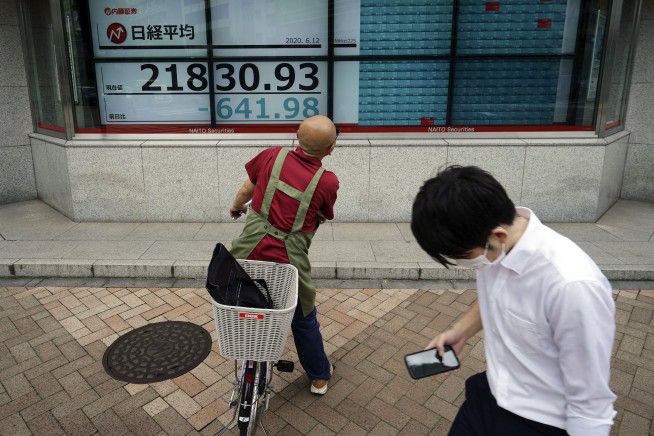 Stocks bounce higher on Wall Street a day after big rout