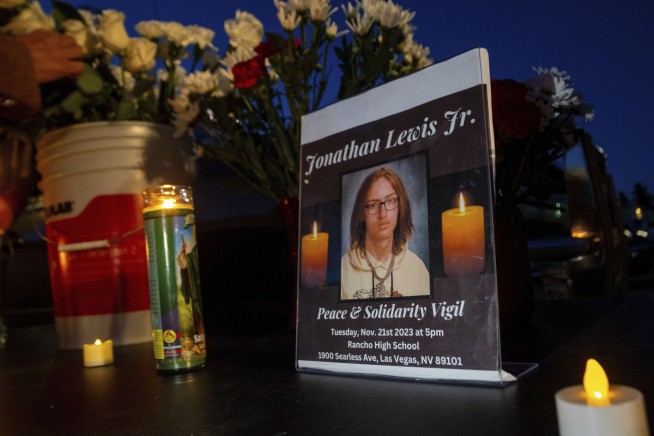 4 Las Vegas teens agree to plead guilty as juveniles in deadly beating of high school student