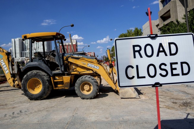 Workers exposed to extreme heat have no consistent protection in the US