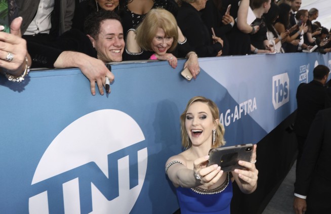 'Parasite' wins at SAG Awards, so do Pitt and Aniston