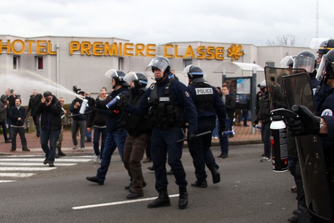 The Latest: Turkey, Germany to cooperate on Syrian refugees