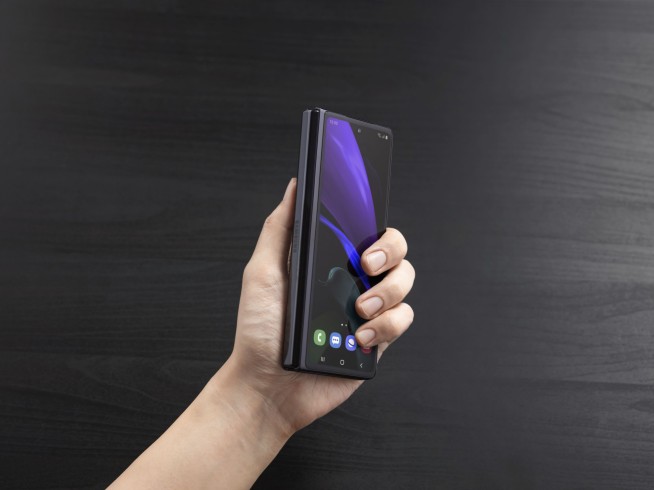 Samsung touts $2,000 foldable phone as a 'VIP' experience