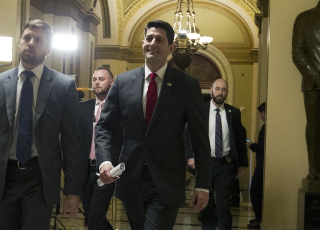 Congress stumbles into gov't shutdown, budget deal stalled