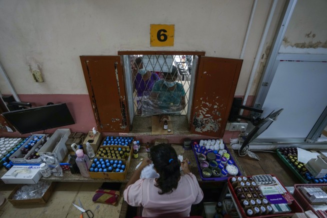 'Don't fall ill': Sri Lanka doctors warn of drug shortage