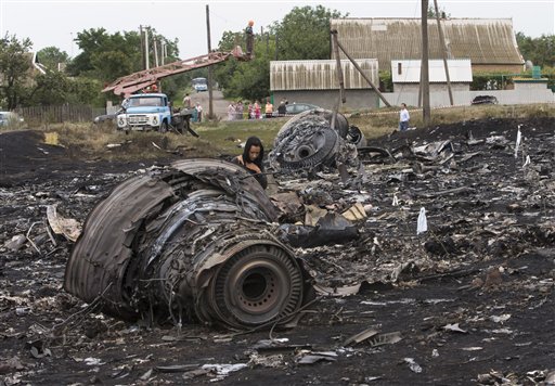 Putin calls for peace in Ukraine after plane crash