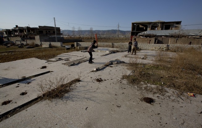 Doctor who aided hunt for bin Laden languishes, forgotten