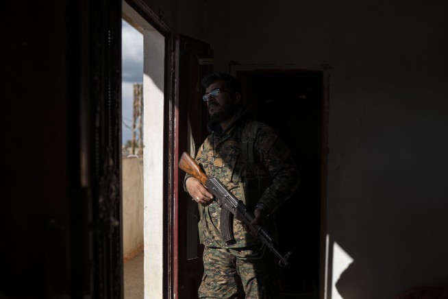 'Taking their last breath': IS hides among Syrian civilians