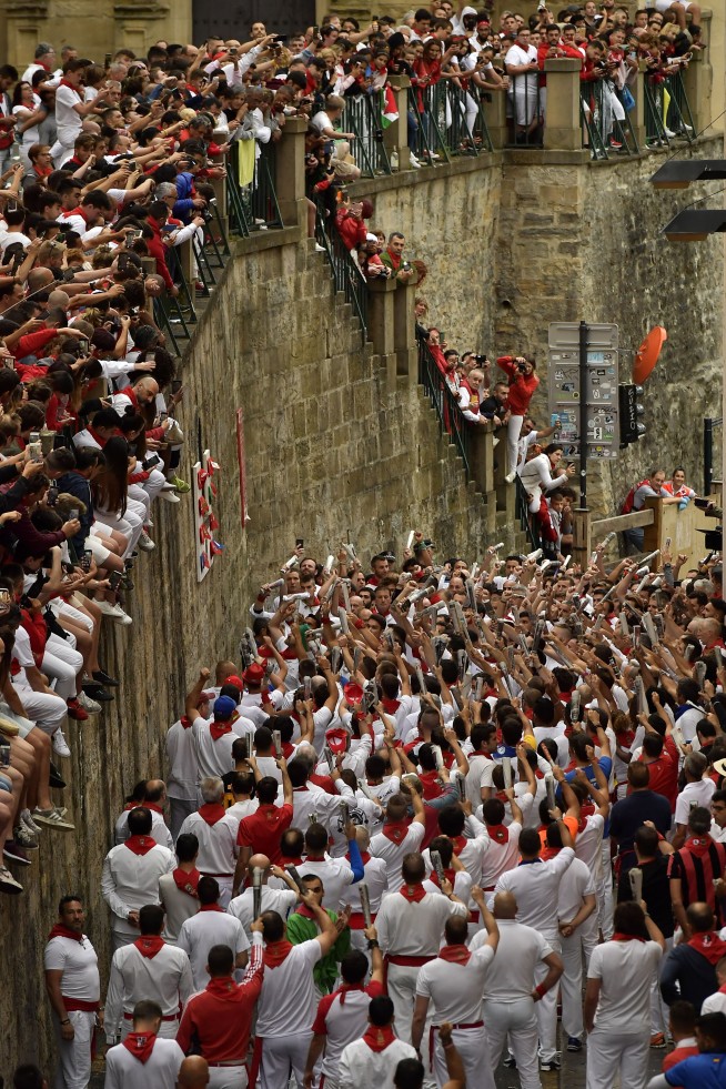 3 runners gored racing with bulls at Pamplona's festival