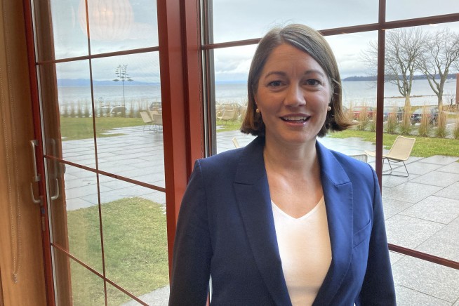 Vermont likely to elect its 1st woman to Congress this year