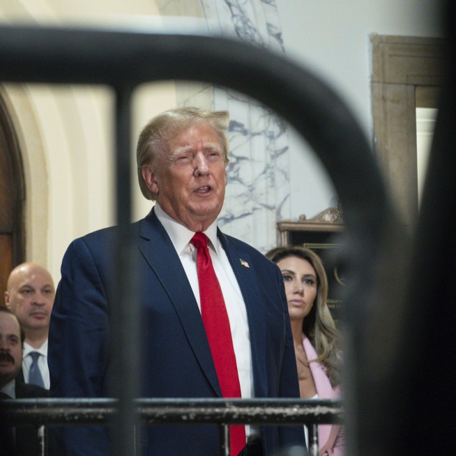 Donald Trump returns to court, lauds his defense expert who sees no evidence of accounting fraud