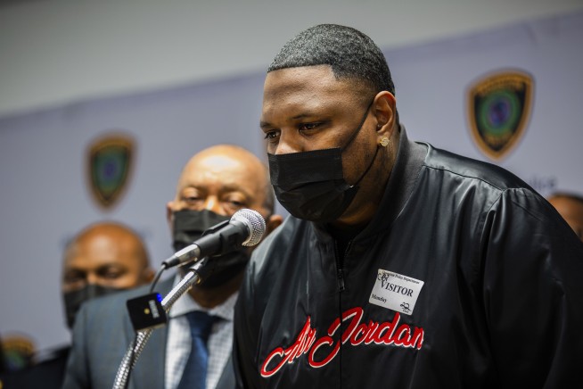 Help sought in Texas road-rage shooting that injured girl, 9