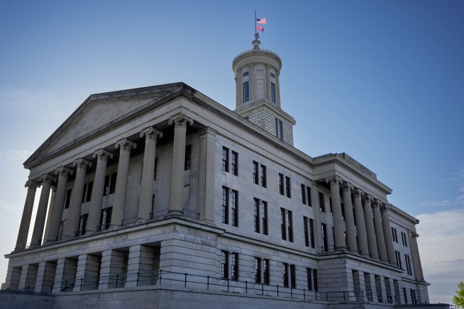 Under Tennessee bill, students would be taught marriage before kids as one key to success