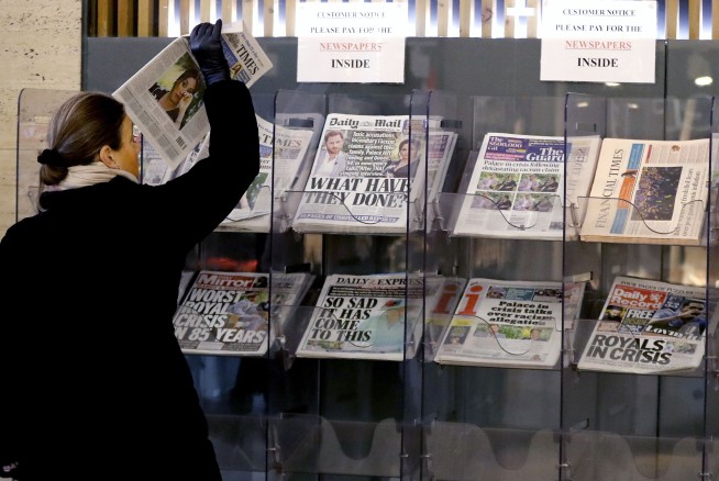 The Latest: Ex-Australian leader urges changing royal ties