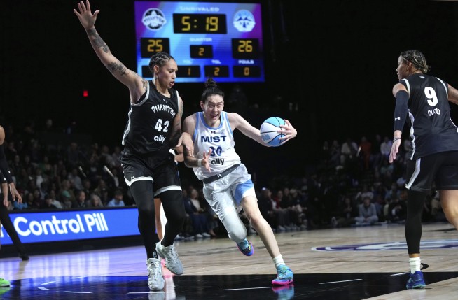 Brittney Griner plans to sign with the Atlanta Dream, ending her 11-year run with Phoenix