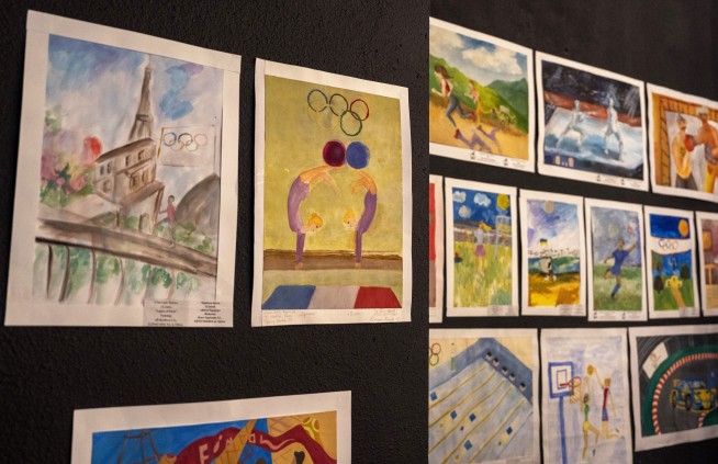 Ukraine shows off culture to Olympics fans and looks for wartime support with clubhouse