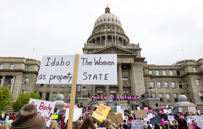 Idaho court tosses lawsuits aiming to block abortion bans