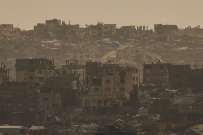 UN agency closes its remaining Gaza bakeries as food supplies dwindle under Israeli blockade