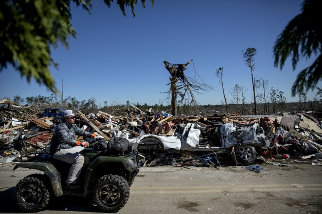 Aftermath: Alabama's tornado dead range in age from 6 to 89