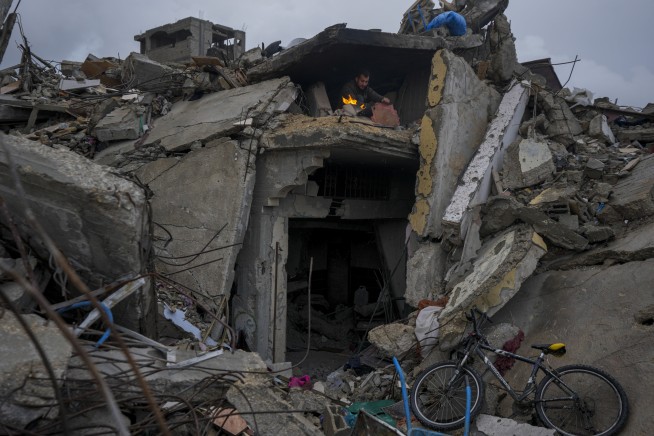 Egypt lobbies against Trump plan to empty Gaza of Palestinians as Israel prepares for it