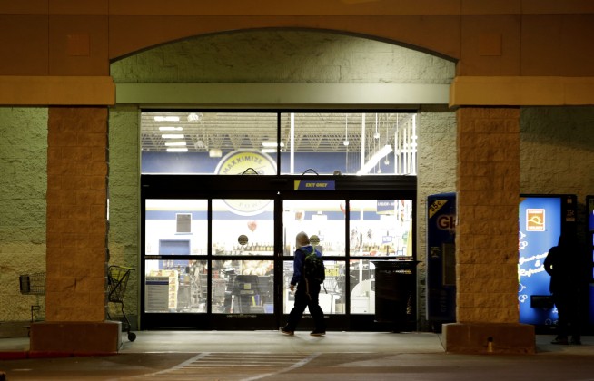 Nearly 200,000 remain under evacuation near California dam