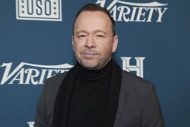 Donnie Wahlberg again leaves $2,020 tip to inspire giving
