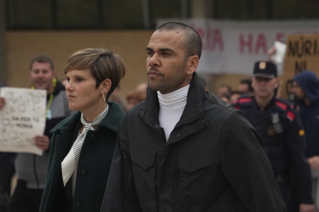 Spanish court overturns soccer player Dani Alves' rape conviction on appeal