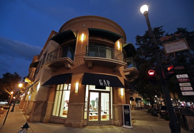 Gap to split into 2, with Old Navy gaining independence