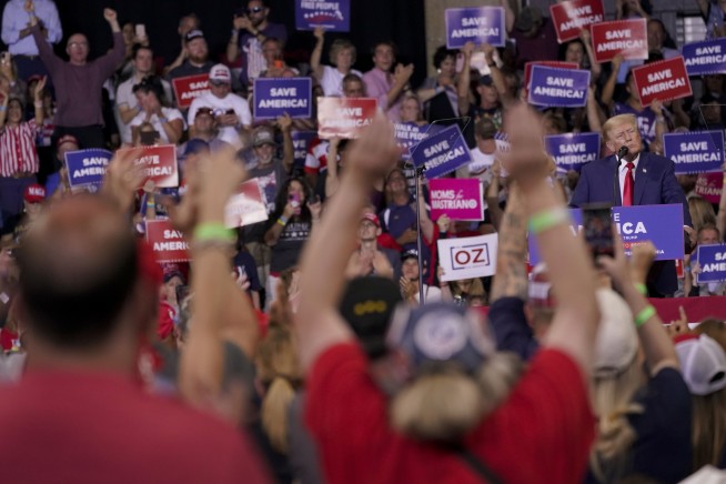 Trump moves to general election mode with Pennsylvania rally