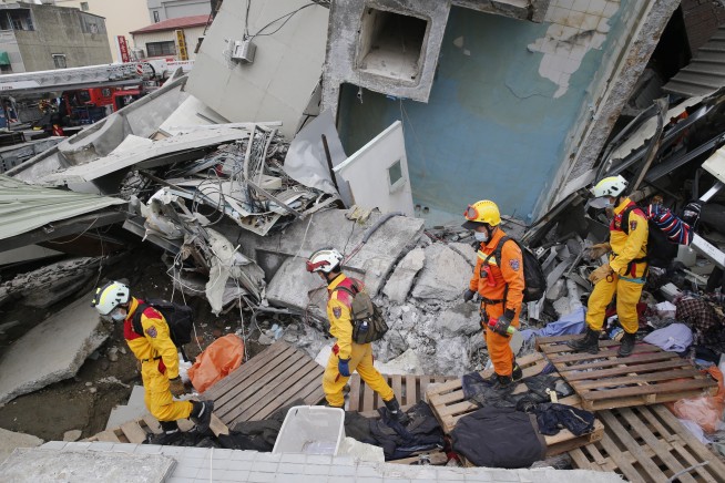 11 dead, hundreds rescued as strong quake rattles Taiwan