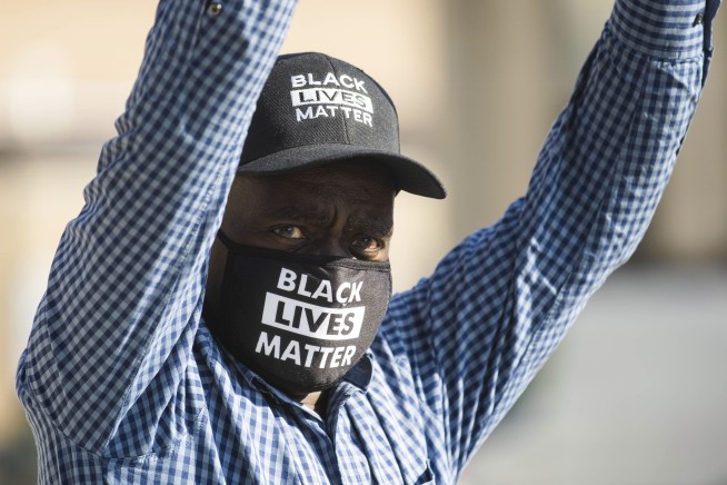 Lawyer says officer thought Blake was trying to kidnap child